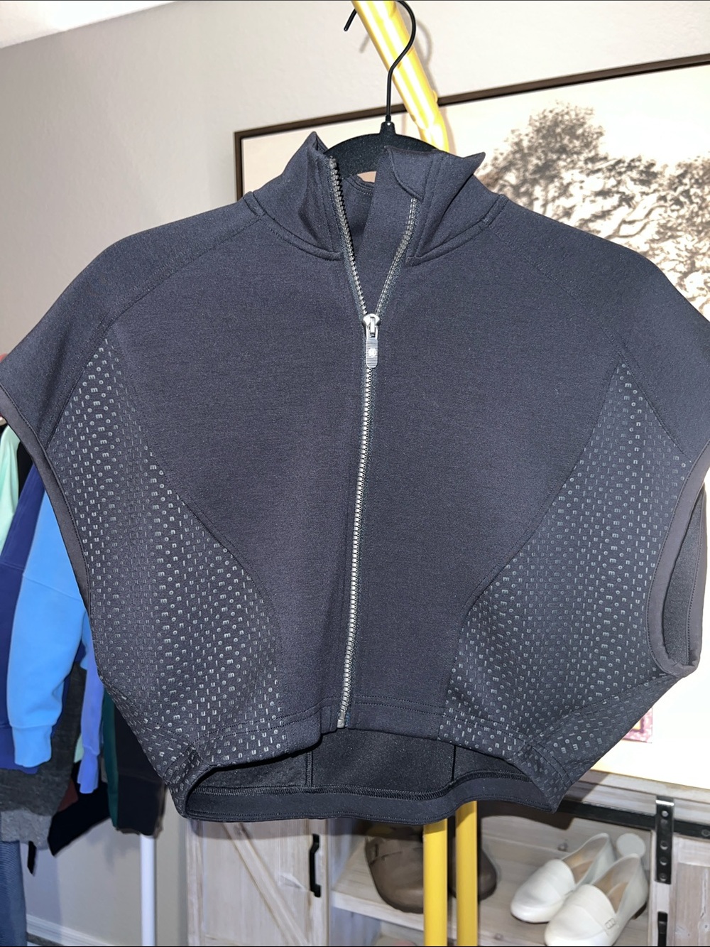 Lululemon Embossed Panel Full Zip Women’s Size XXXS (fits like a S/M)